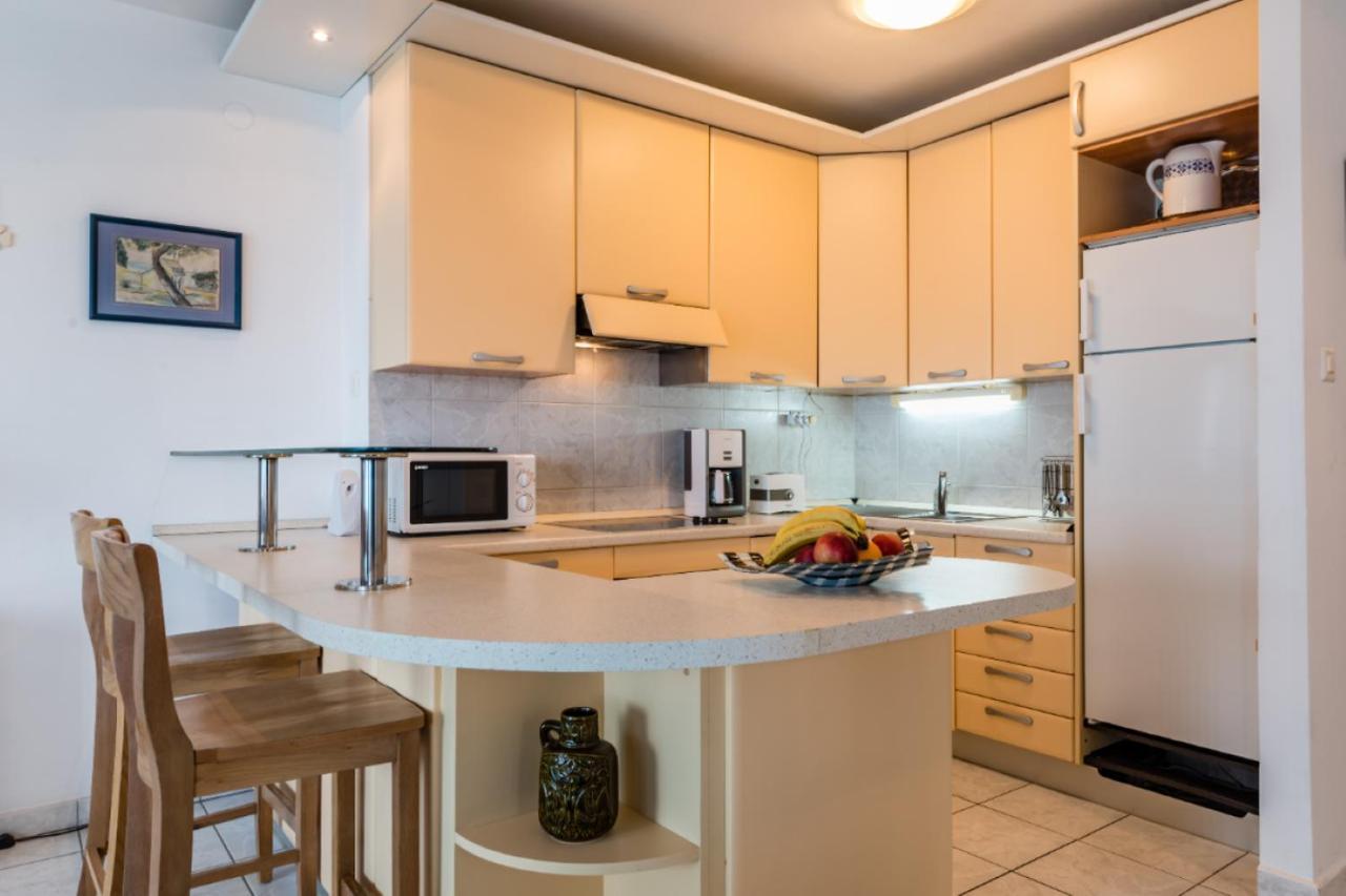 Sea View Apartment Reno W/Garage 斯普利特 外观 照片