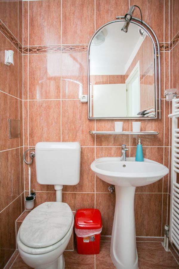 Sea View Apartment Reno W/Garage 斯普利特 外观 照片