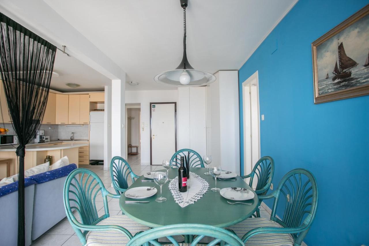 Sea View Apartment Reno W/Garage 斯普利特 外观 照片